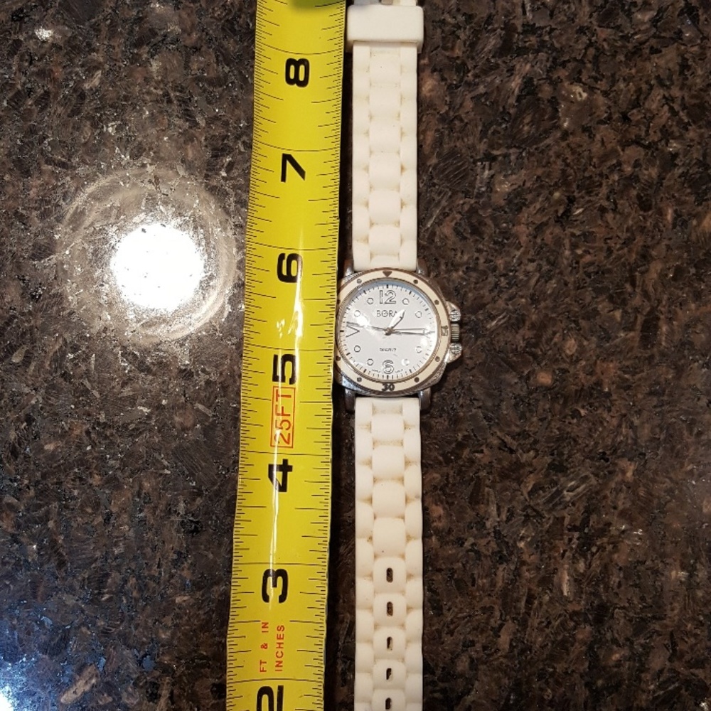 Bora Quartz Watch